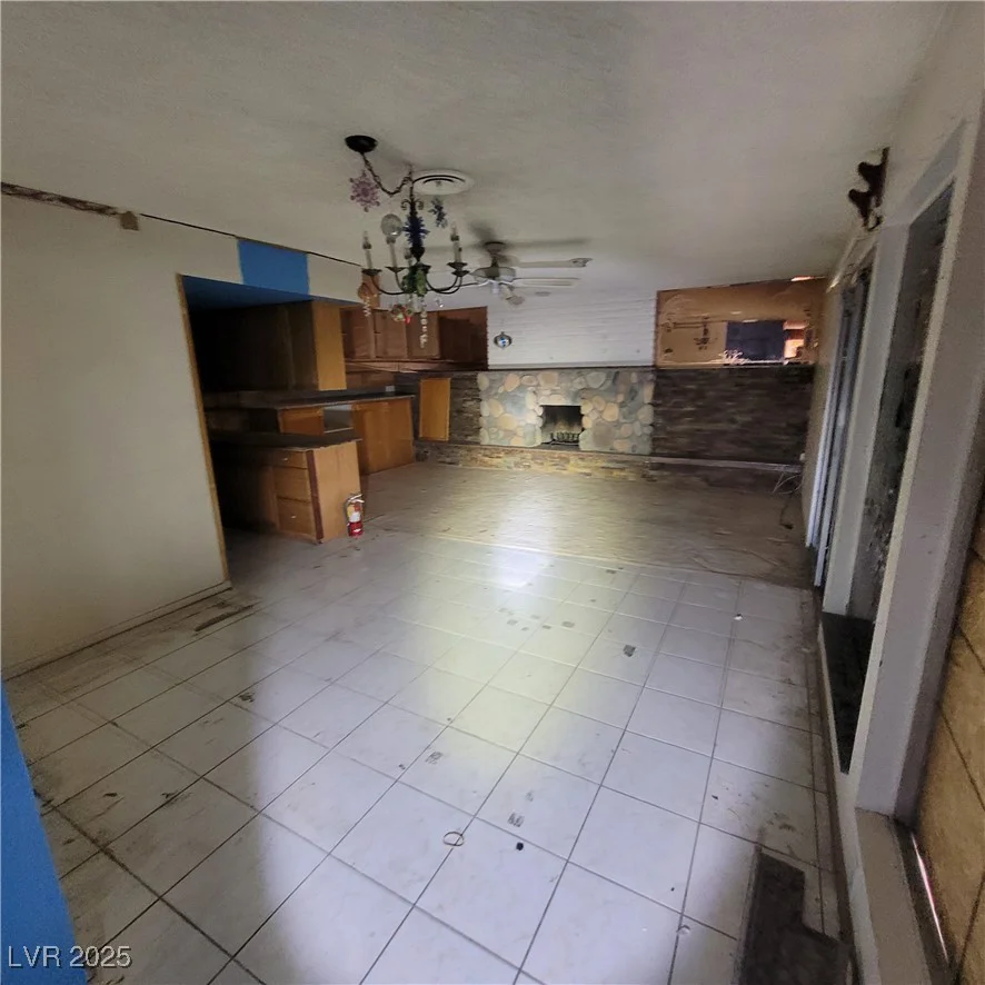 3011 Liberty, Las Vegas, NV 89121