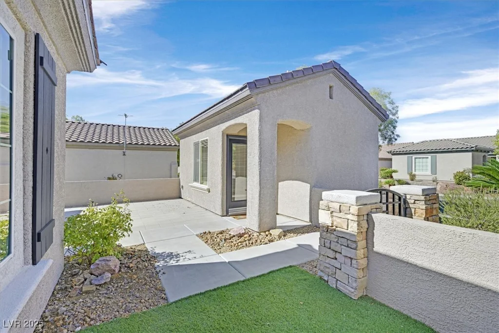2236 Waterton Rivers, Henderson, NV 89044