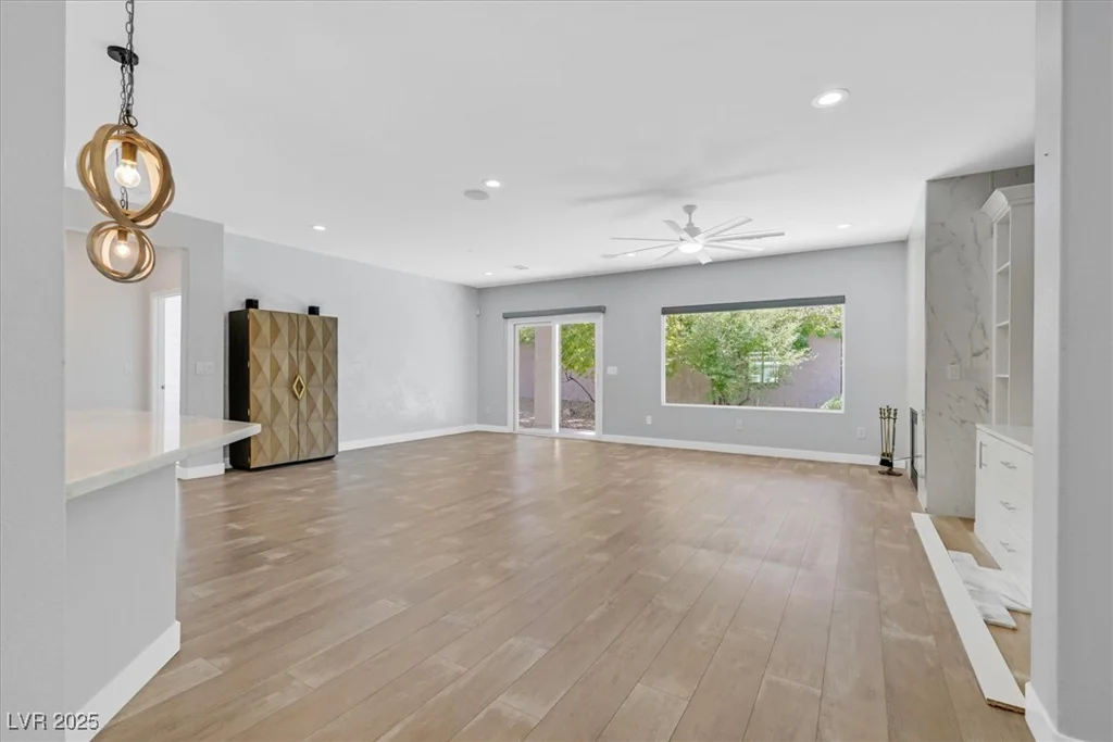 2236 Waterton Rivers, Henderson, NV 89044