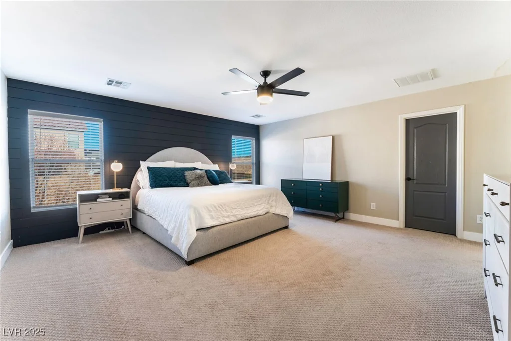 10444 Britton Hill, Las Vegas, NV 89129