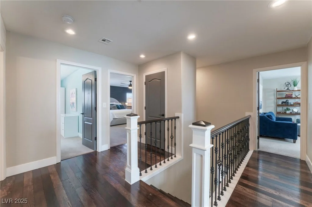 10444 Britton Hill, Las Vegas, NV 89129