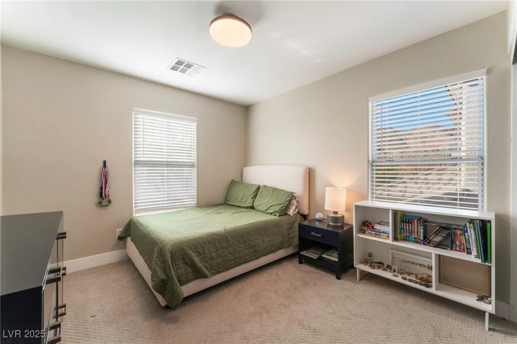 10444 Britton Hill, Las Vegas, NV 89129