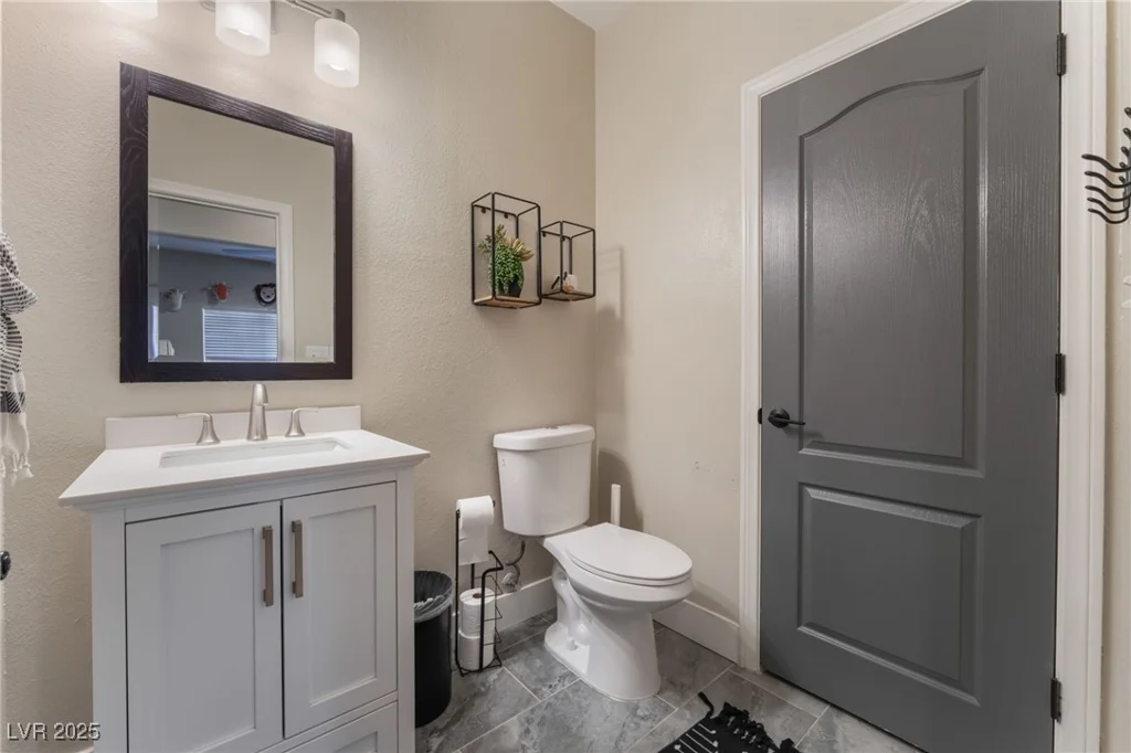 10444 Britton Hill, Las Vegas, NV 89129