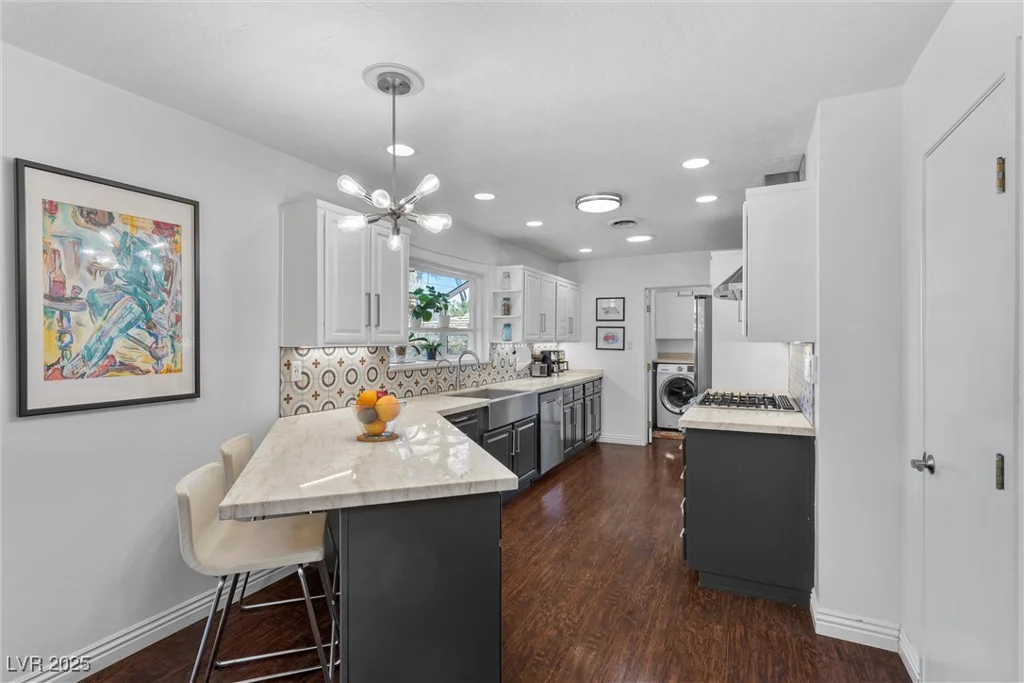 2192 Geronimo, Las Vegas, NV 89169