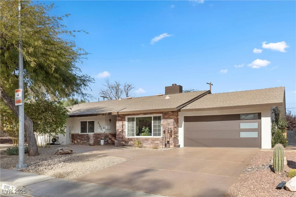 2192 Geronimo, Las Vegas, NV 89169