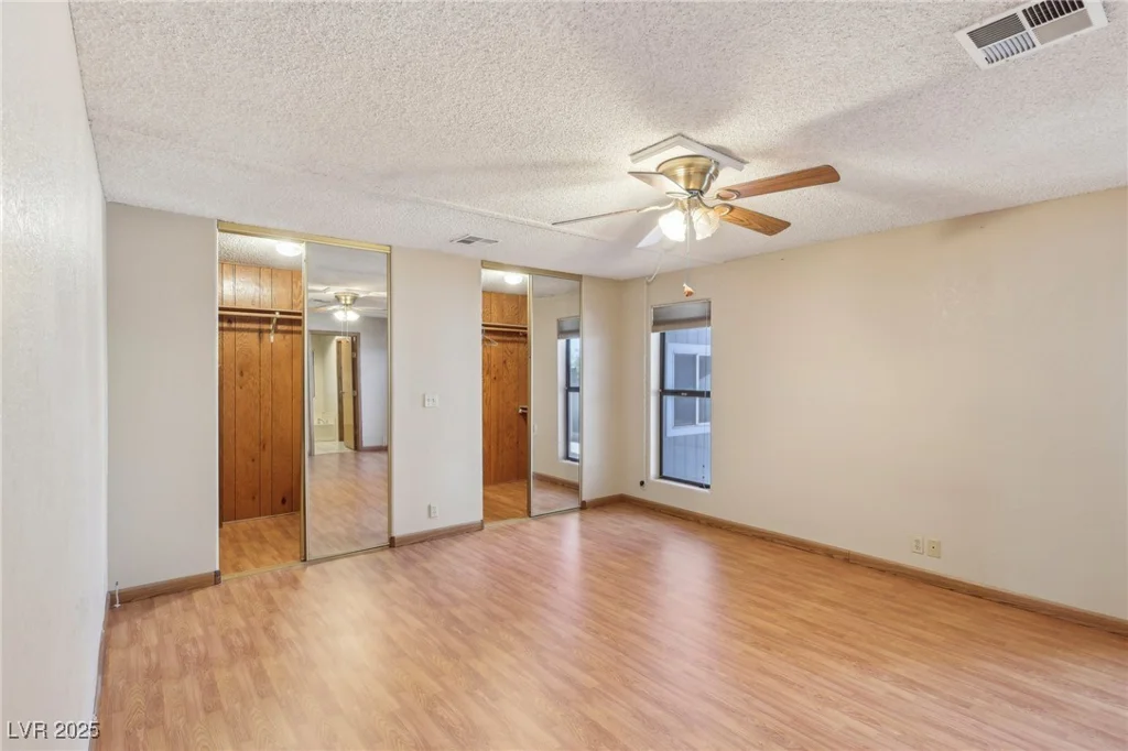 2949 Gavilan, Las Vegas, NV 89122