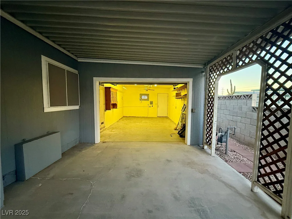 2949 Gavilan, Las Vegas, NV 89122