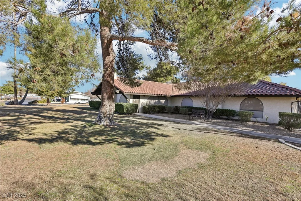 2949 Gavilan, Las Vegas, NV 89122