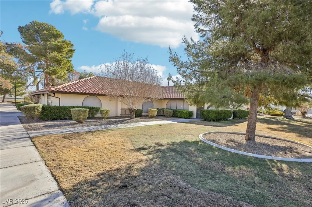 2949 Gavilan, Las Vegas, NV 89122