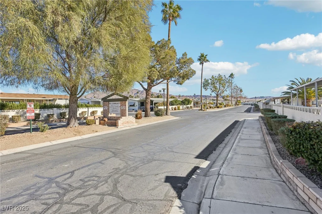 2949 Gavilan, Las Vegas, NV 89122