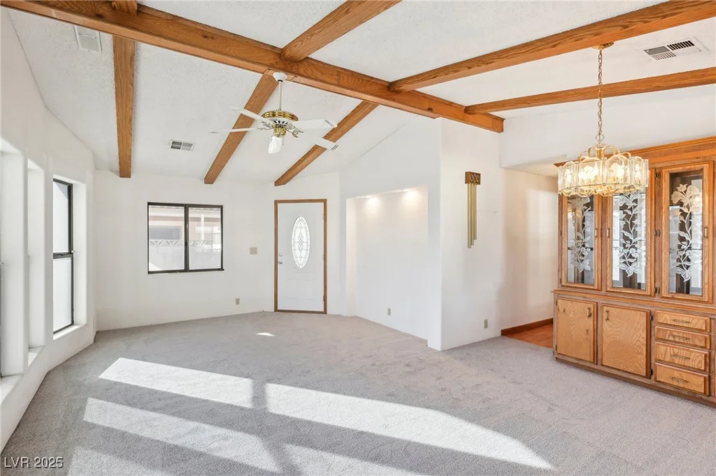2949 Gavilan, Las Vegas, NV 89122