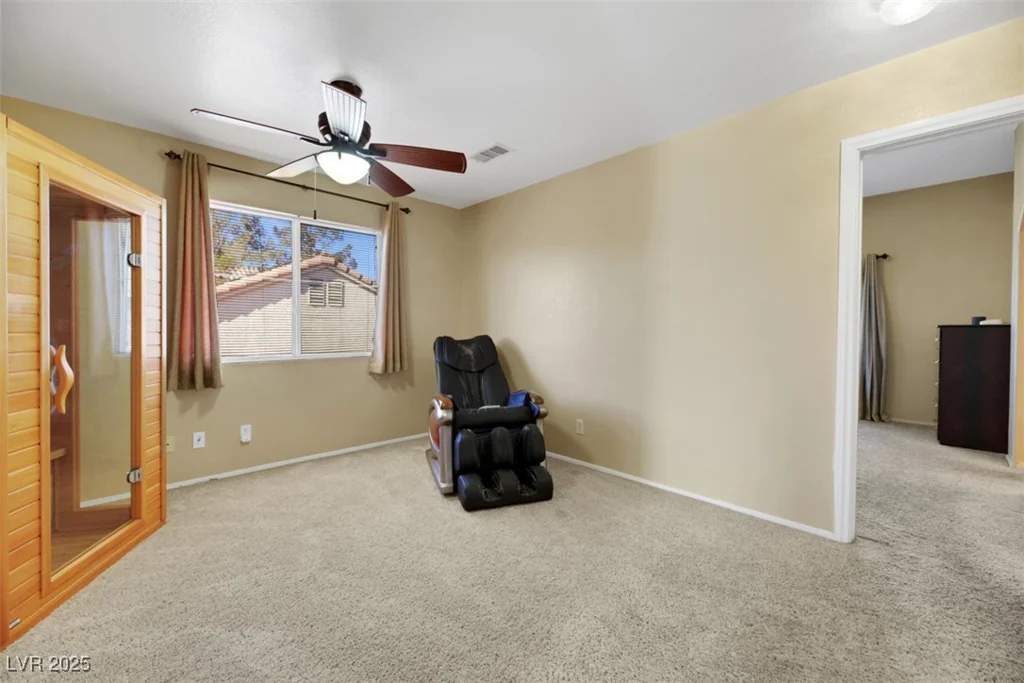 718 Glenwood Springs, North Las Vegas, NV 89032