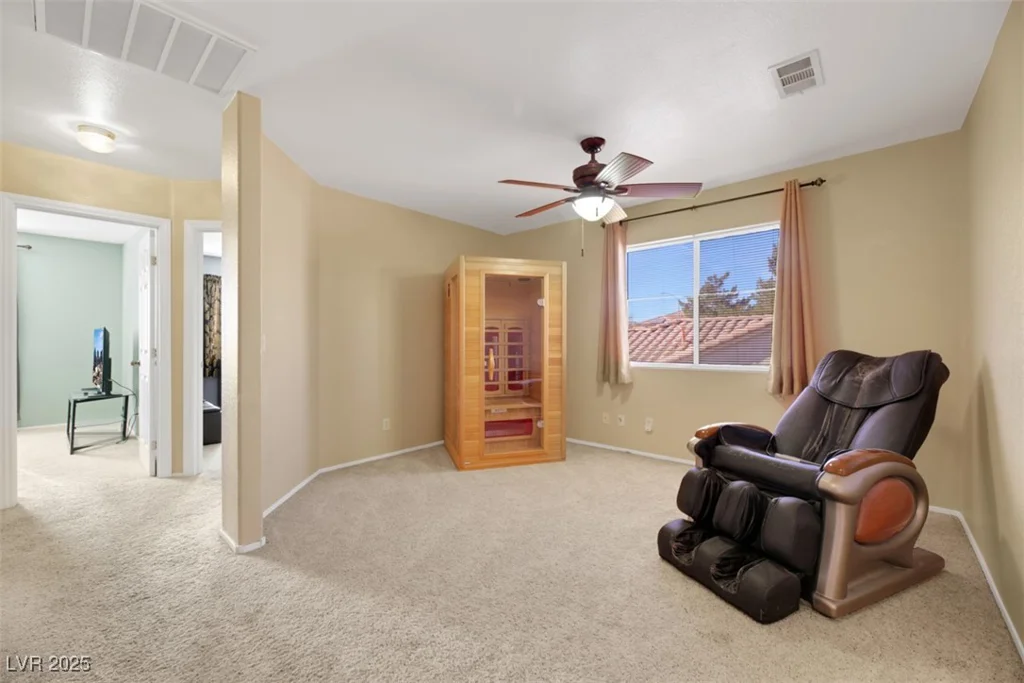 718 Glenwood Springs, North Las Vegas, NV 89032