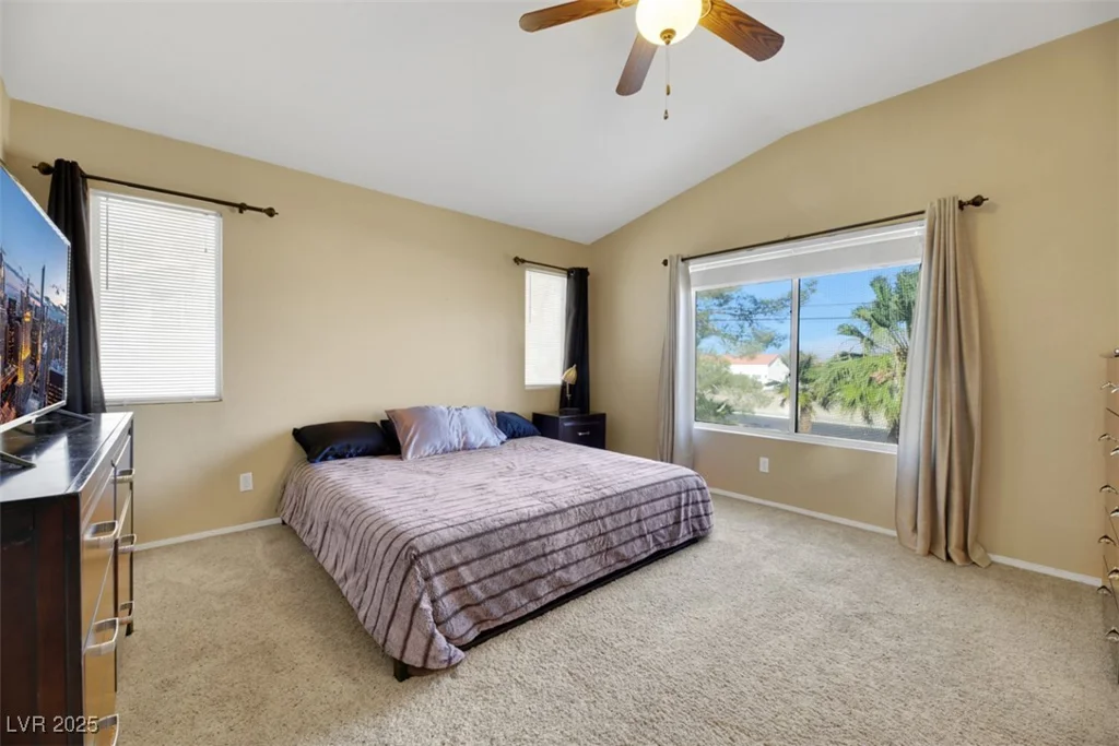 718 Glenwood Springs, North Las Vegas, NV 89032