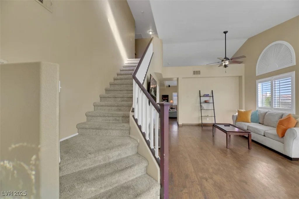 718 Glenwood Springs, North Las Vegas, NV 89032