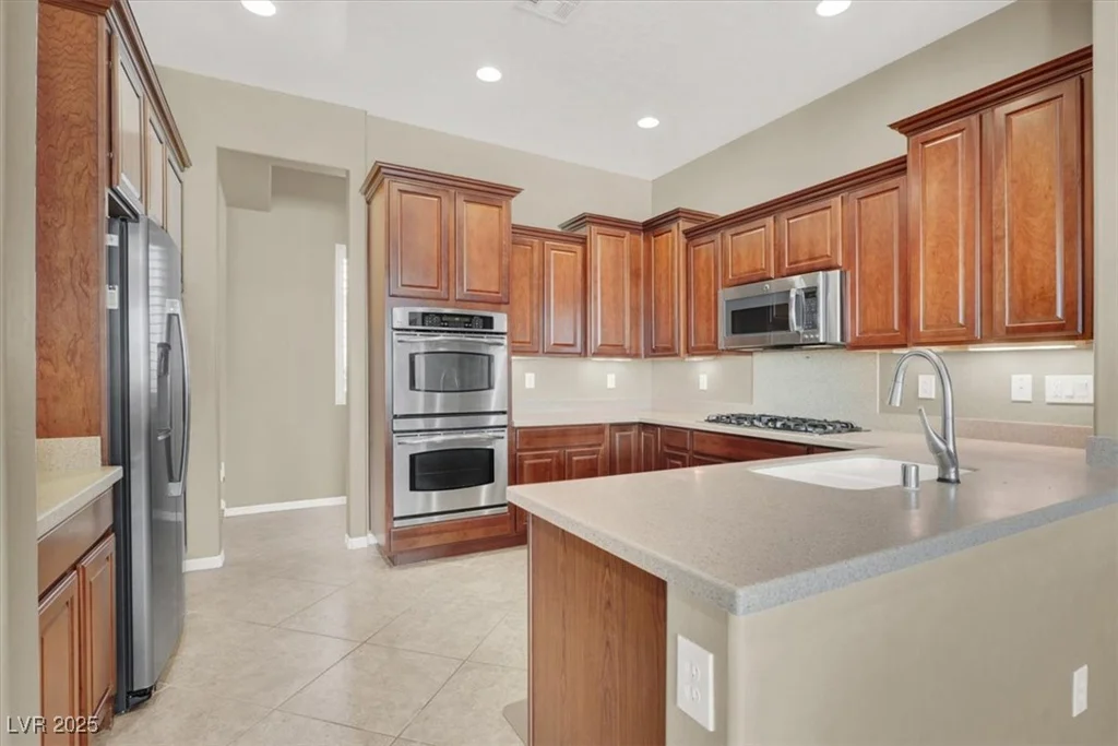 2423 Blair Castle, Henderson, NV 89044