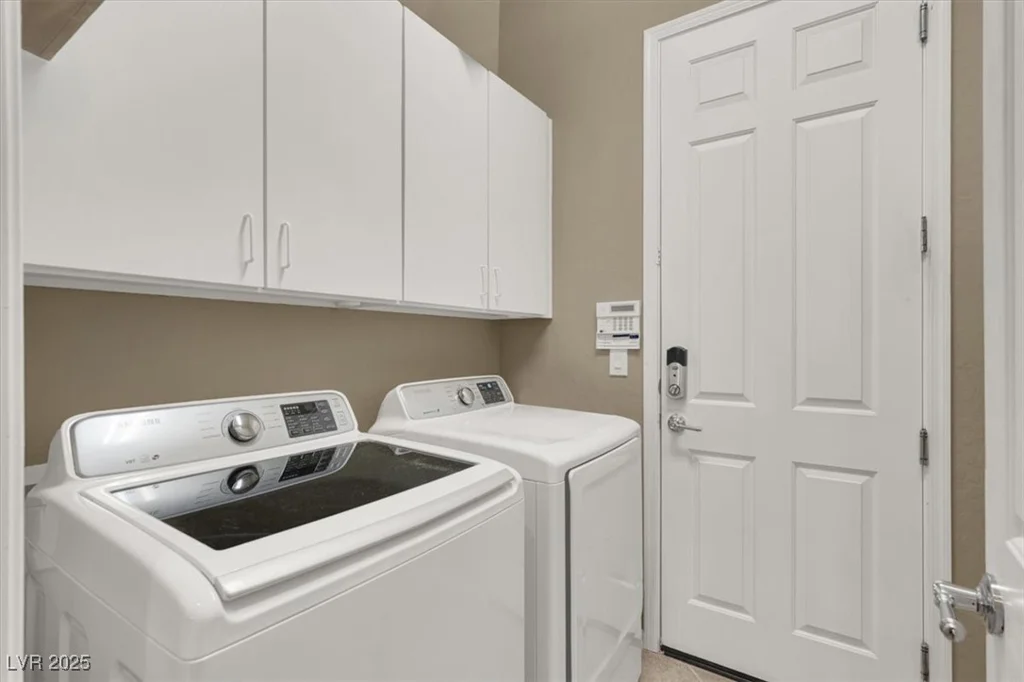 2423 Blair Castle, Henderson, NV 89044
