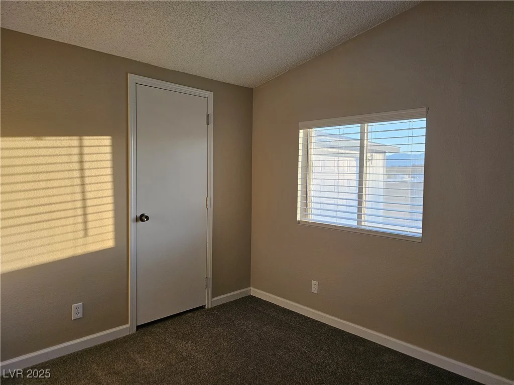 2761 Prospector, Pahrump, NV 89048