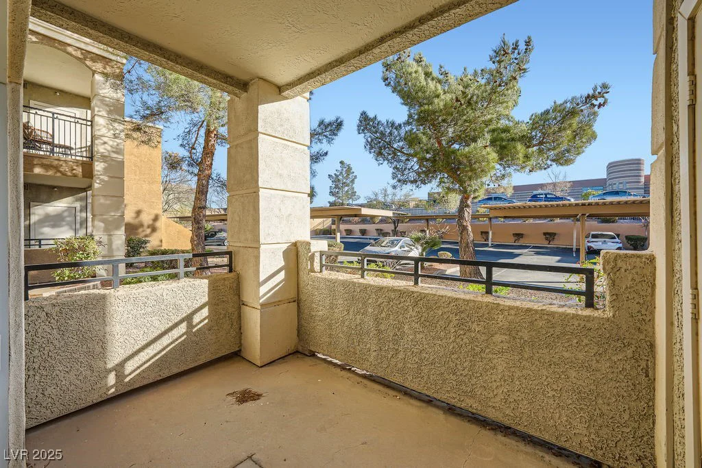 2900 Sunridge Heights, Henderson, NV 89052