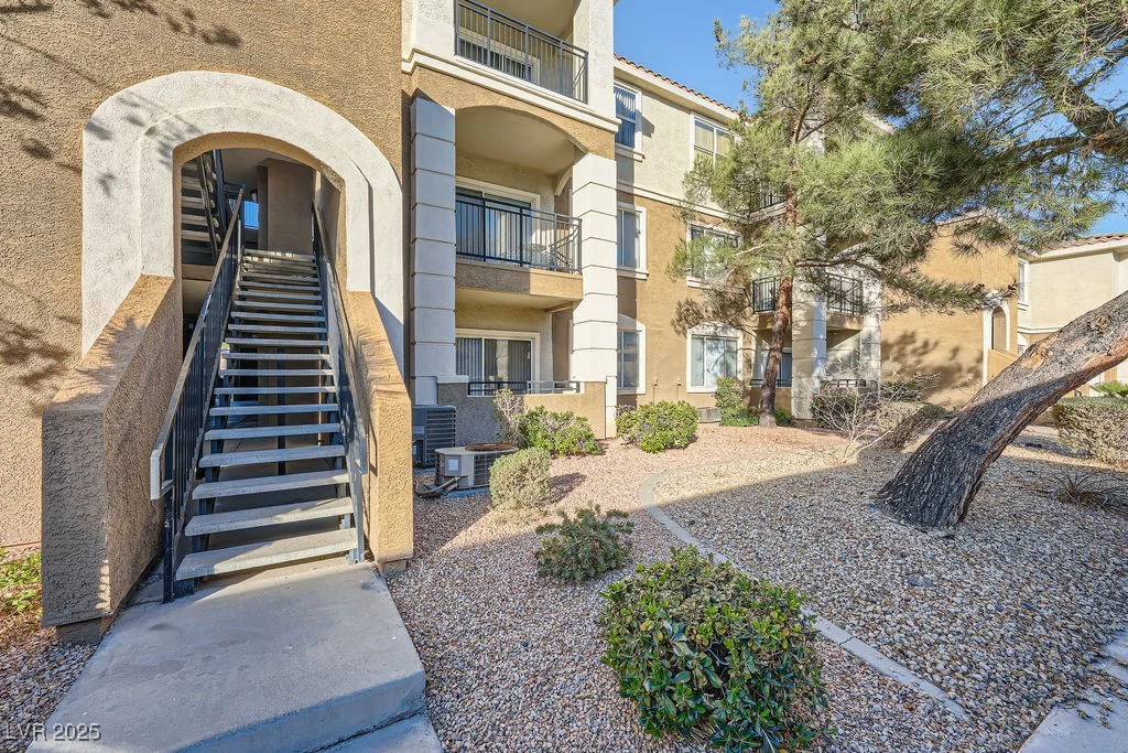 2900 Sunridge Heights, Henderson, NV 89052