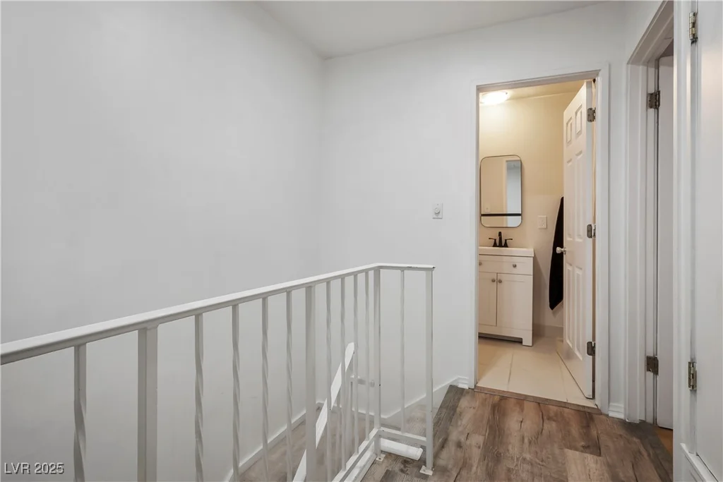796 Tam O Shanter, Las Vegas, NV 89109