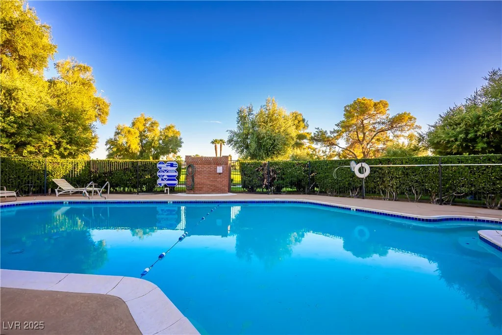 796 Tam O Shanter, Las Vegas, NV 89109