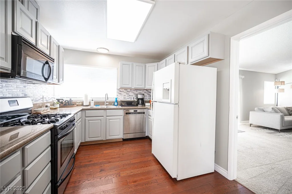 6575 Ellerhurst, Las Vegas, NV 89103