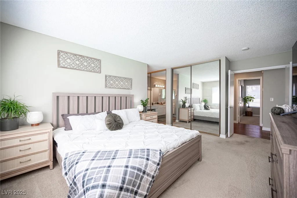 6575 Ellerhurst, Las Vegas, NV 89103