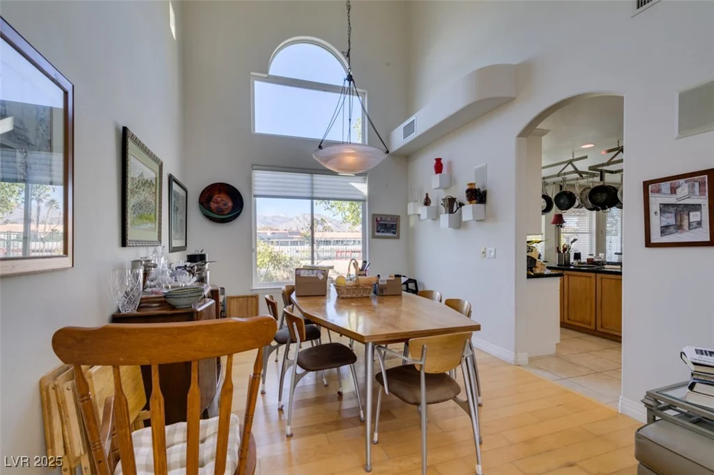2469 Sun Reef, Las Vegas, NV 89128