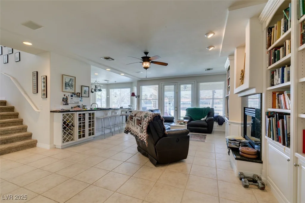 2469 Sun Reef, Las Vegas, NV 89128