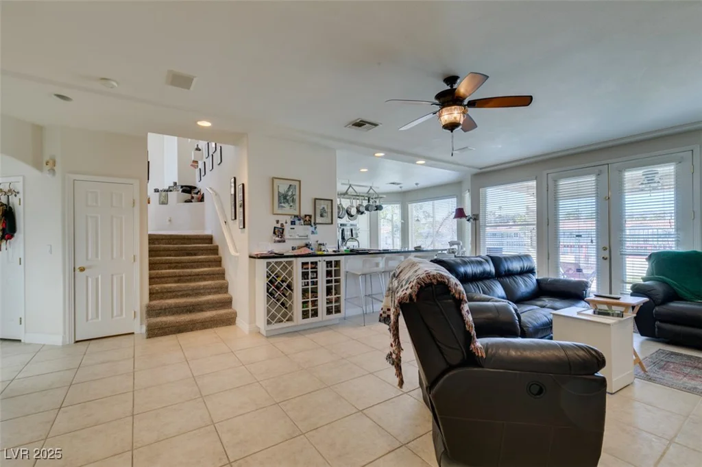 2469 Sun Reef, Las Vegas, NV 89128