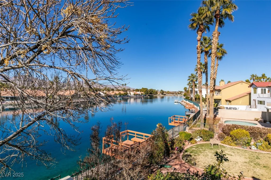 2469 Sun Reef, Las Vegas, NV 89128