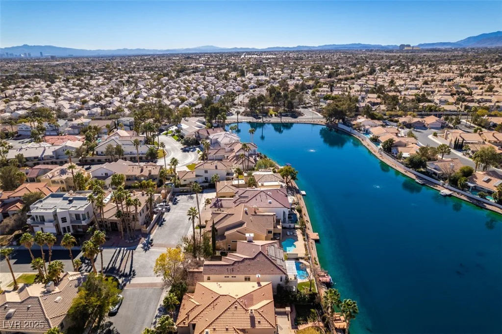 2469 Sun Reef, Las Vegas, NV 89128