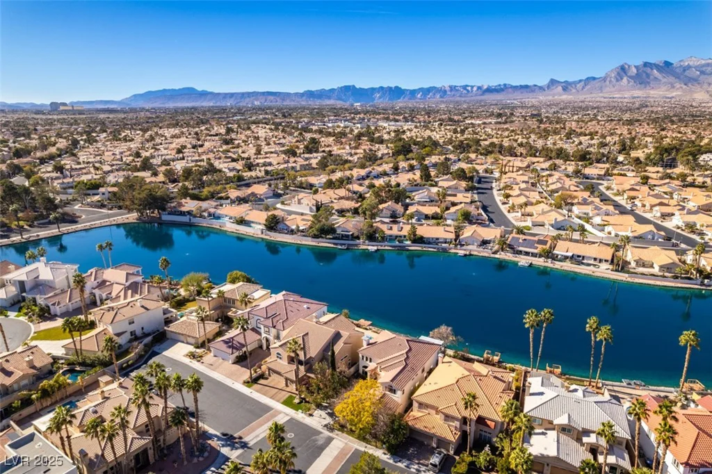 2469 Sun Reef, Las Vegas, NV 89128