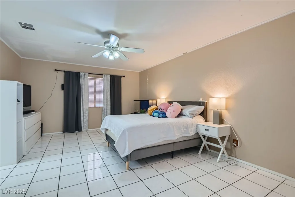 2108 Royal Antilles, North Las Vegas, NV 89031