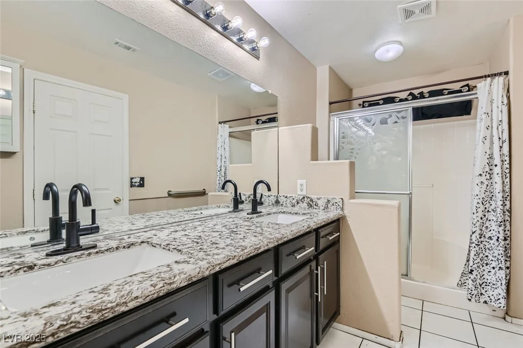 2108 Royal Antilles, North Las Vegas, NV 89031