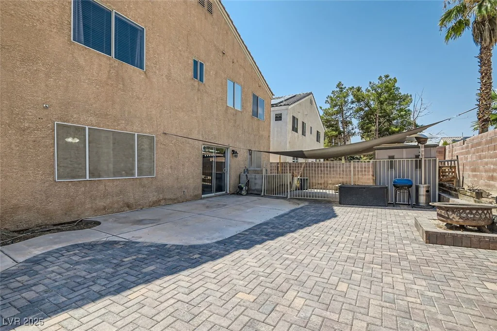 2108 Royal Antilles, North Las Vegas, NV 89031