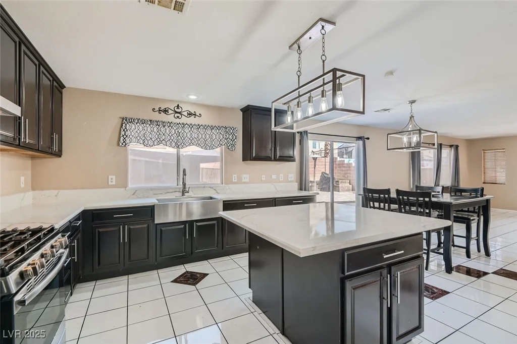 2108 Royal Antilles, North Las Vegas, NV 89031