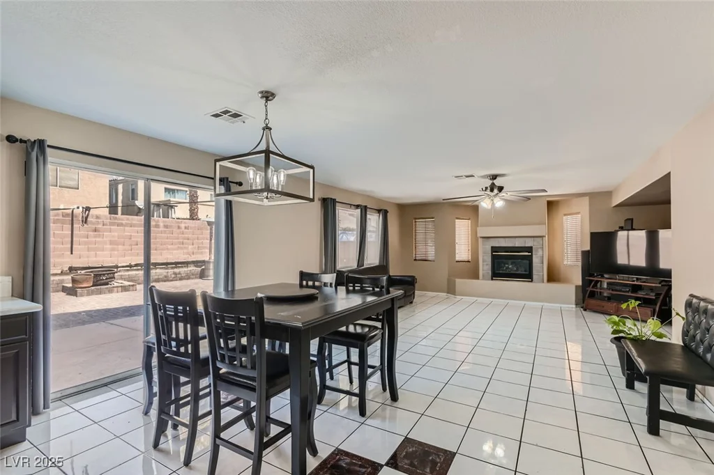 2108 Royal Antilles, North Las Vegas, NV 89031