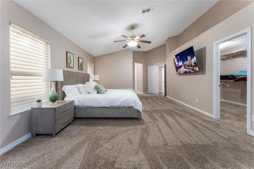 5522 Oakview Falls, Las Vegas, NV 89148