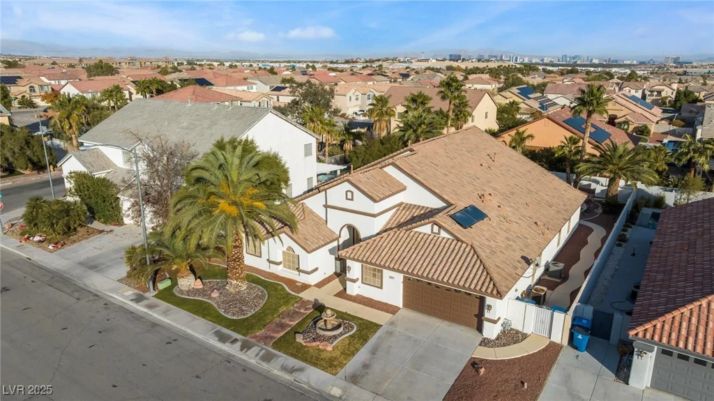 5522 Oakview Falls, Las Vegas, NV 89148