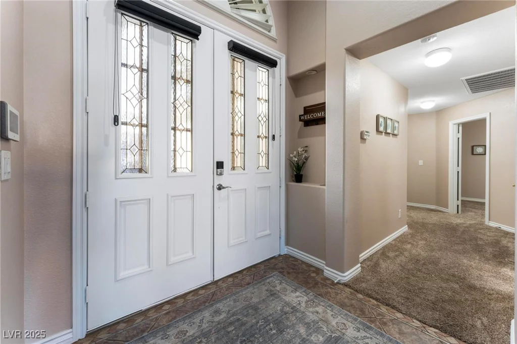 5522 Oakview Falls, Las Vegas, NV 89148
