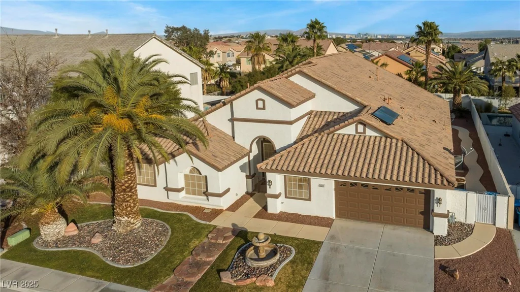5522 Oakview Falls, Las Vegas, NV 89148