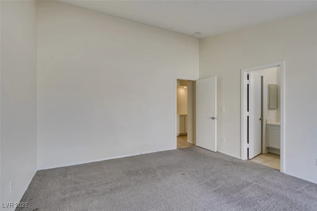 162 Windy Creek, Las Vegas, NV 89123