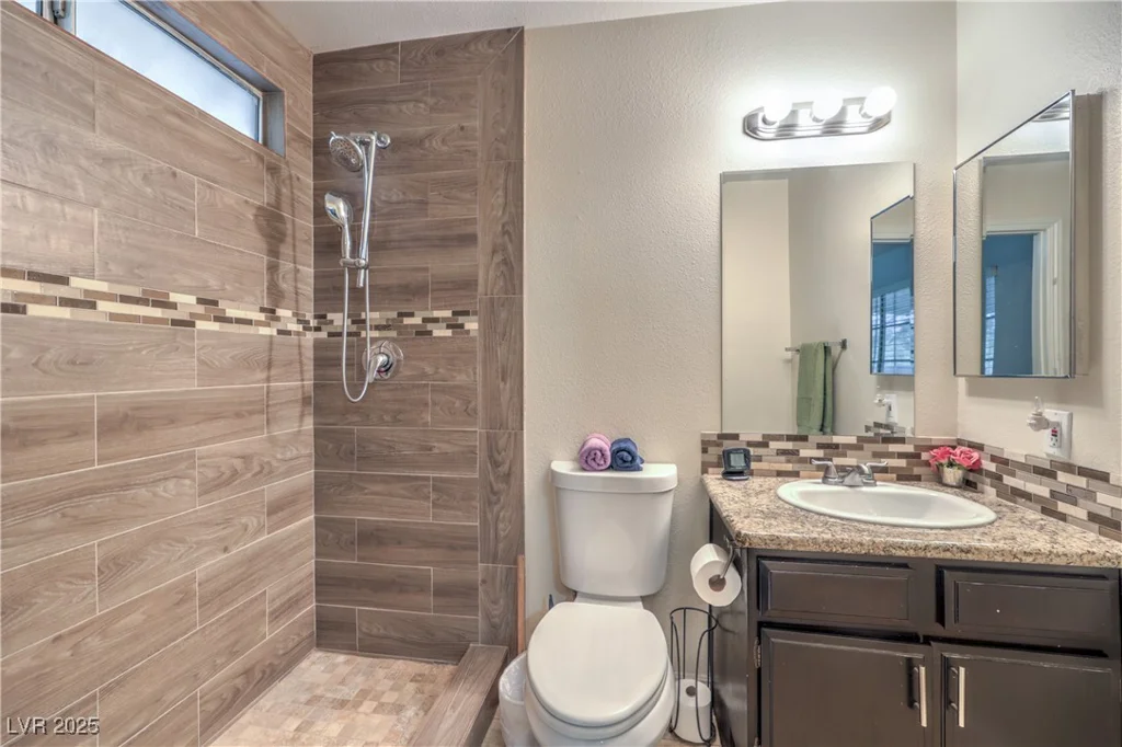 7779 Parnell, Las Vegas, NV 89147