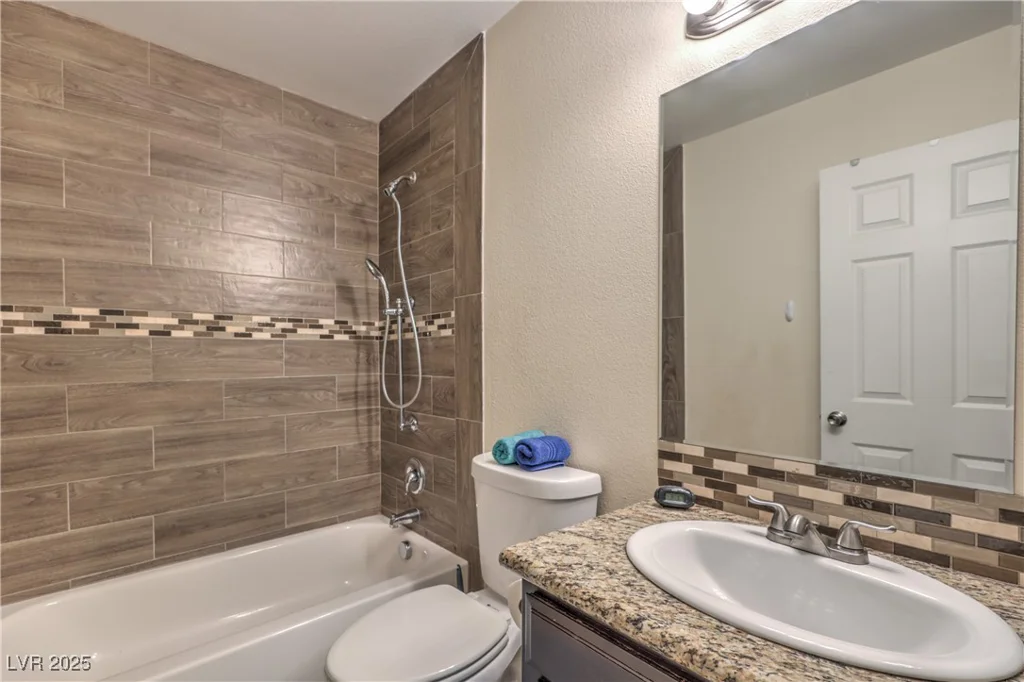 7779 Parnell, Las Vegas, NV 89147