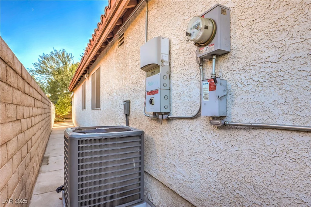 7779 Parnell, Las Vegas, NV 89147