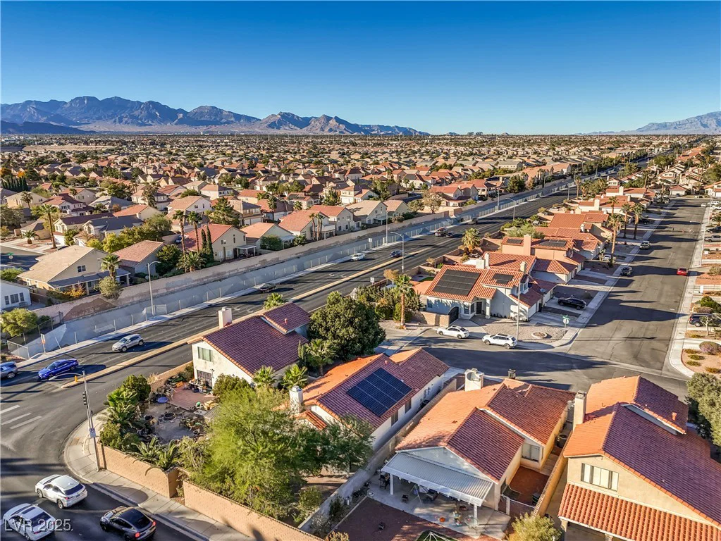 7779 Parnell, Las Vegas, NV 89147