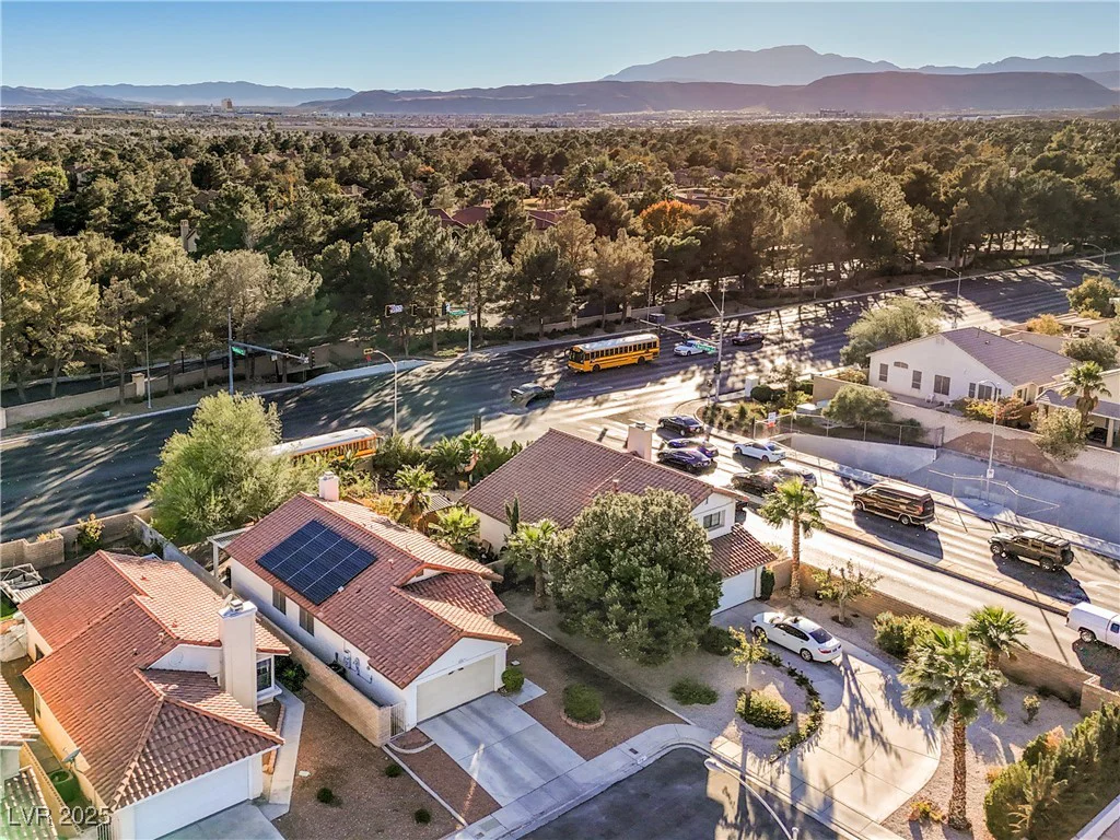 7779 Parnell, Las Vegas, NV 89147
