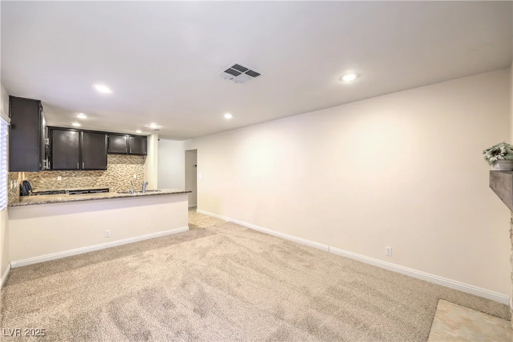 7779 Parnell, Las Vegas, NV 89147